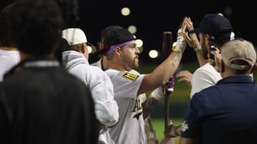 Tommy White's seven homers in Round 1 of HR Derby