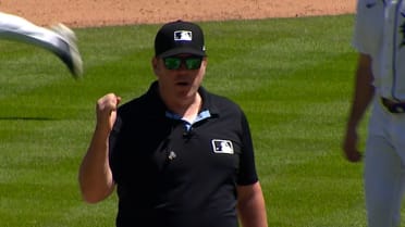 Jake Rogers retira a Zach Neto tras revisión