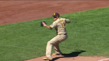 Manny Machado, Jake Cronenworth combine for the out