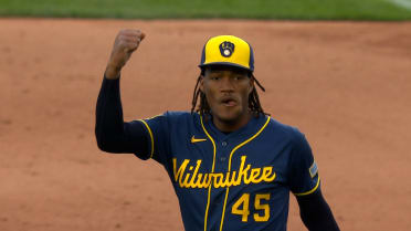 Abner Uribe induces groundout for the save