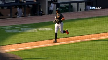 TT Bowens' two-homer game