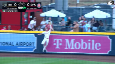 Max Belyeu's home run robbery