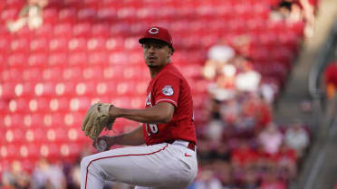 Chase Burns K's Isaac Collins, stranding runner