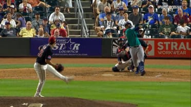 Julio Rodríguez's two-run home run