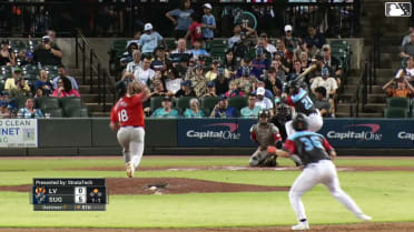 Nathan Dettmer In play, run(s) to Jason Schiavone