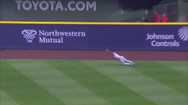 Jordan Walker's diving catch