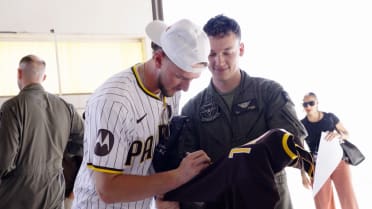 Padres Community Tour