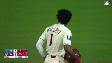 Sebastian Walcott steals base in return from injury