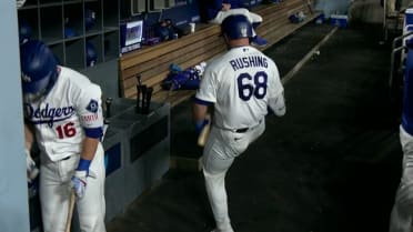 Dalton Rushing breaks his bat after striking out