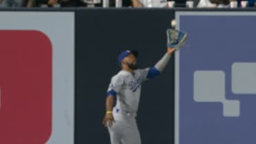 Gran atrapada de Teóscar Hernández 