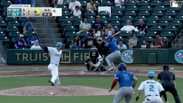 Zach Ehrhard doubles (14) on a line drive to left fielder Junior Perez. Eliezer Alfonzo scores. Austin Gauthier scores.