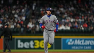 Danny Jansen's homer (2)