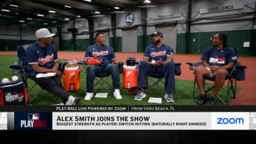Alex Smith gets hitting tips from Ken Griffey Jr.