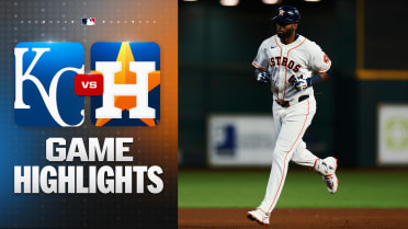 Astros hit FIVE homers in 6-2 win