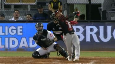 Ismael Alcántara's two-run homer