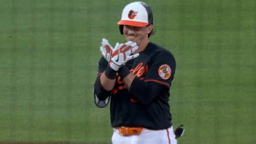 Adley Rutschman's two-run double