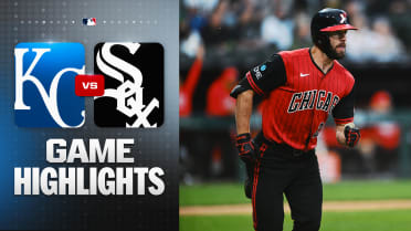 White Sox offense erupts for 22 runs in win