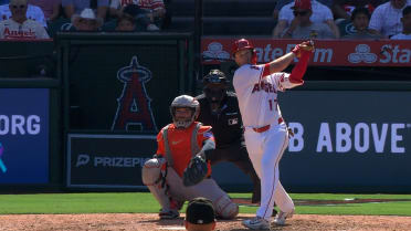 Carter Kieboom impulsa con hit