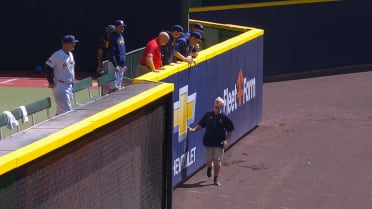 Field crew member causes a comedic delay on field