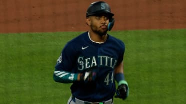 Julio Rodríguez's RBI groundout