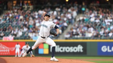 Logan Gilbert strikes out Aaron Judge