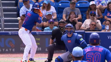 Francisco Lindor reaches on error in spring debut