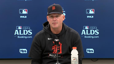 A.J. Hinch discusses Tigers' loss in Game 5