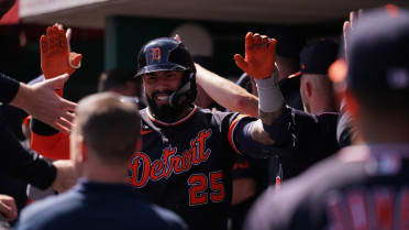 Gleyber Torres' two-run home run (2)