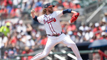 Pierce Johnson escapes a bases-loaded jam 