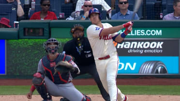 Bambinazo de J.T. Realmuto