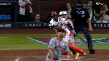 Geraldo Perdomo's RBI triple