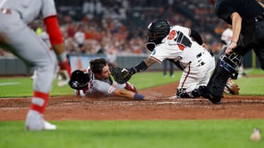 Orioles execute relay to cut down runner at plate