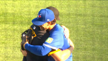 Spencer Horwitz, Ernie Clement embrace pregame