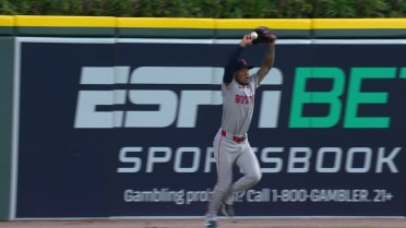 Red Sox rob a home run after review vs. Tigers