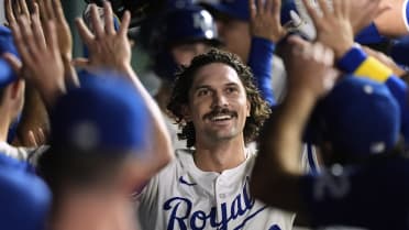 Adam Frazier's go-ahead home run (7)