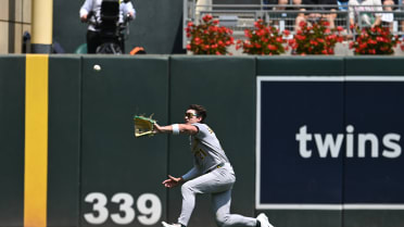 Tyler Soderstrom's sliding catch