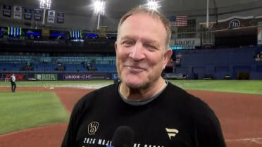 Pat Murphy on Bob Uecker, World Series win