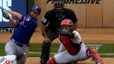 Seager conecta HR de dos carreras