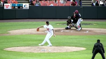 Devin Saltiban singles on a line drive to center fielder Vance Honeycutt. Jose Colmenares scores.