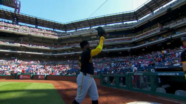 Curtain Call: Andrew McCutchen hits his 300th homer