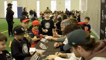 White Sox give back to the kids
