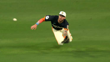 Jackson Merrill's diving catch