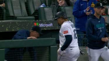 Rob Refsnyder's sacrifice fly