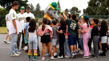 A's players surprise students of Westmore Oaks