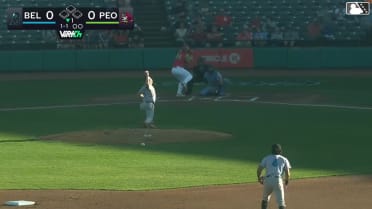 Jack Gurevitch homers (6) on a fly ball to left center field. Jesús Báez scores.