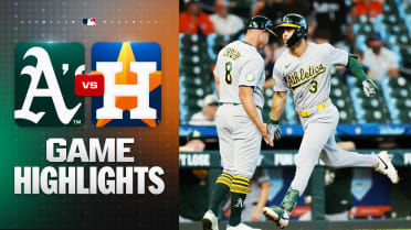 Max Muncy's homer completes Athletics' comeback