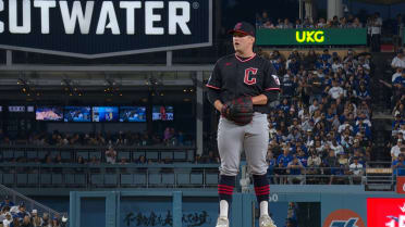 Parker Messick cuelga 6 ceros 