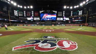 Brewers, D-backs celebrate July 4th at Chase Field