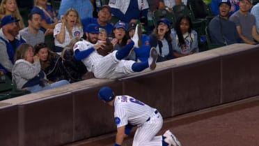 The Mets score a run after the ball goes out of play