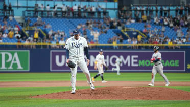 Garrett Cleavinger secures the Rays' 7-5 win